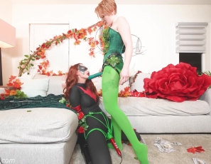 march2026-izzabella-kendra-poisonivy-batwoman